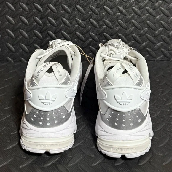 New Adidas Originals Hyperturf Cloud White Silver Shoes Mens‎ Size 10.5 - Picture 5 of 6